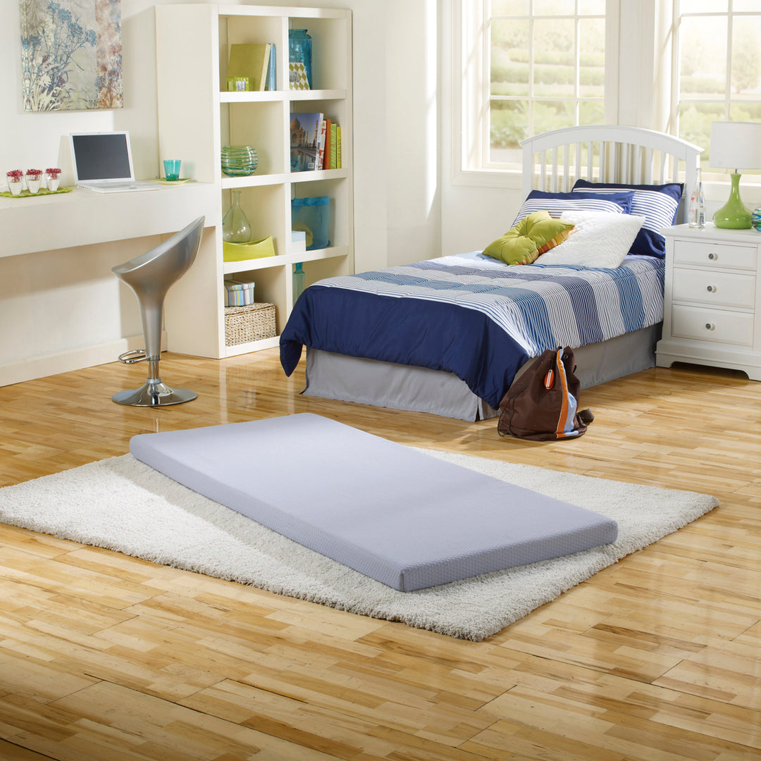 Thebedroomstore.com Simmons® BeautySleep® Siesta Memory Foam Guest Bed